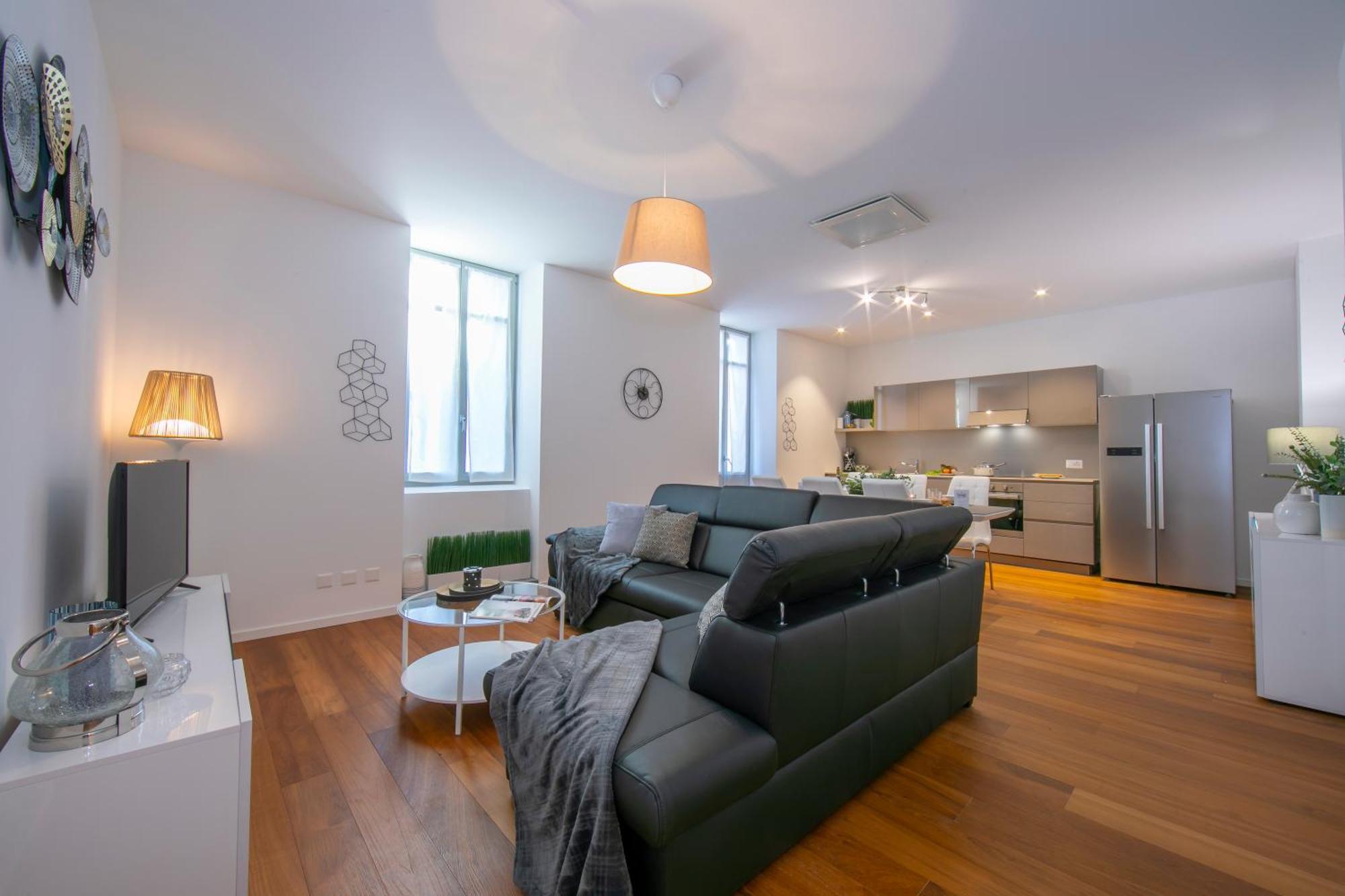 Star Of Lugano - Happy Rentals المظهر الخارجي الصورة